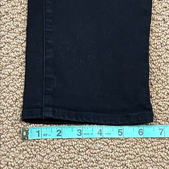 Paige Skyline Skinny Mid Rise Jeans size 32 Black Ink - Picture 8 of 16